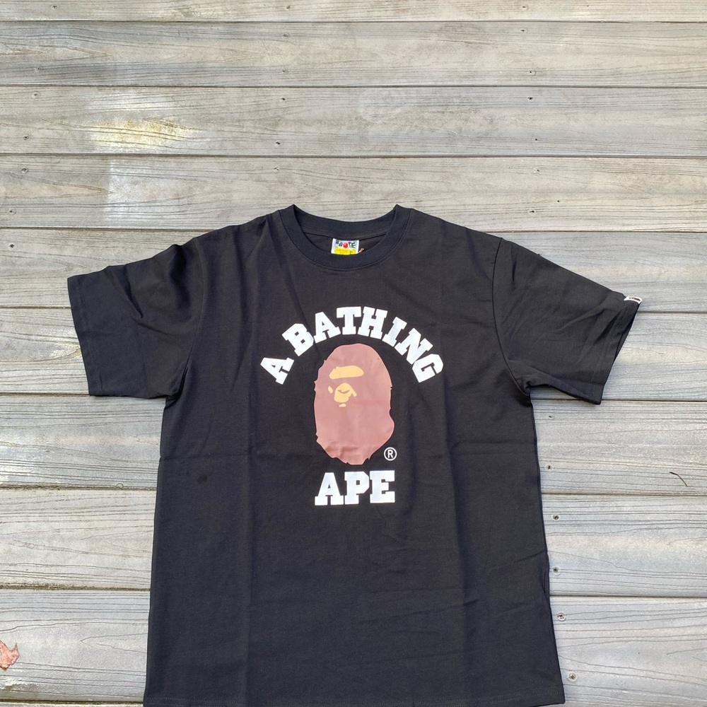 BAPE COLLEGE TEE XL